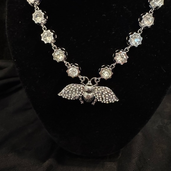 Gucci Silver Bee Crystal Necklace - Picture 1 of 7